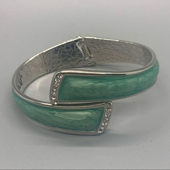 Fumi Emerald Rhinestone Bangle Fashion Bracelet - Picture 1 of 4